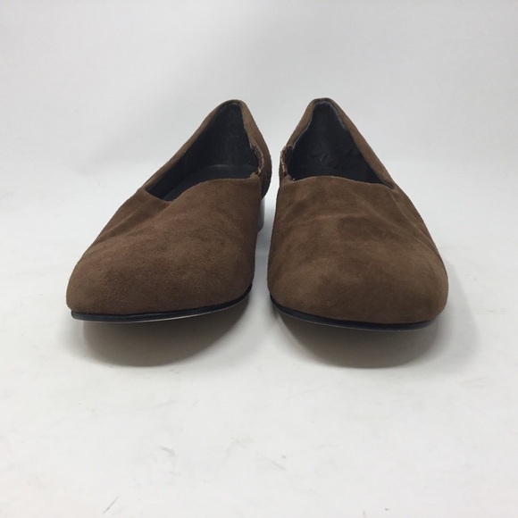 COUP D’ETAT Brown Suede Flats. - Picture 3 of 12